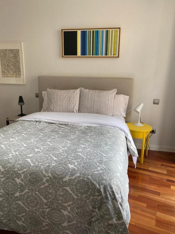 I19 - One Bedroom Apartment Madrid Bagian luar foto